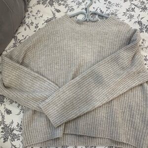 H&M Light Gray Ribbed Women's Top